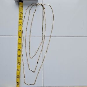 Elegant Gold Necklace